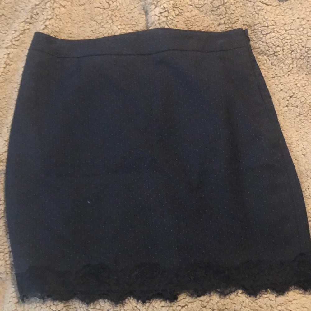 Loft black  small gray polka dot skirt with lace around bottom size 10